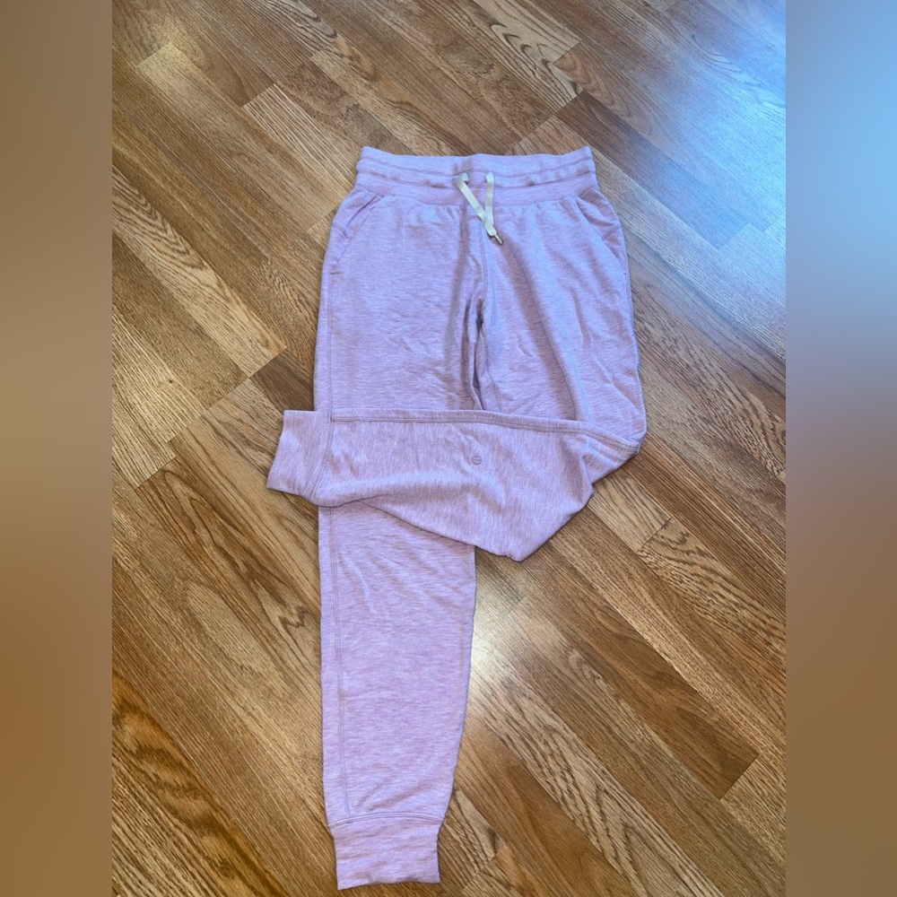 Lululemon - Warm Down HighRise Jogger